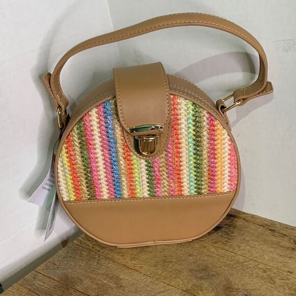 Justfab colorful woven round purse. ‎ Glam knit unique handbag NWT - Picture 1 of 7